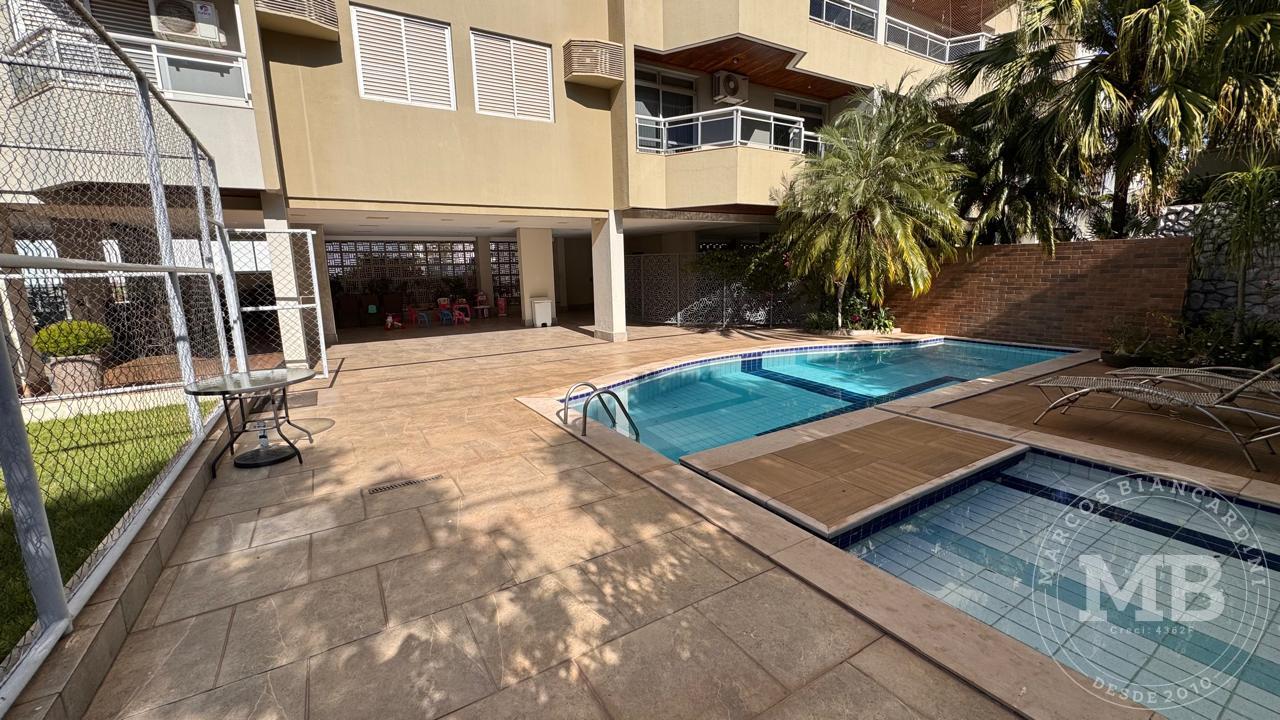 Apartamento, 3 quartos, 190 m² - Foto 4