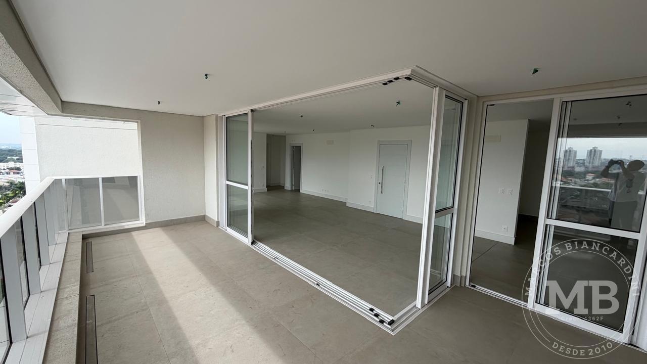 Apartamento, 3 quartos, 193 m² - Foto 4