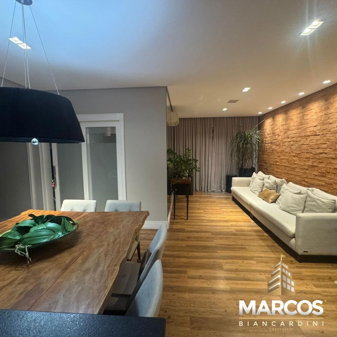 Apartamento, 3 quartos, 131 m² - Foto 2