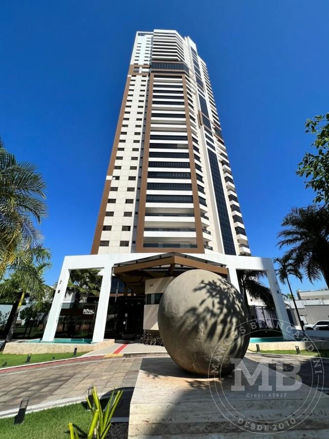 Apartamento, 3 quartos, 271 m² - Foto 1
