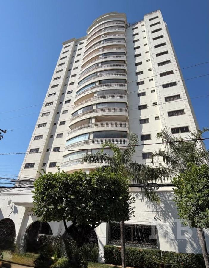 Apartamento, 3 quartos, 138 m² - Foto 1