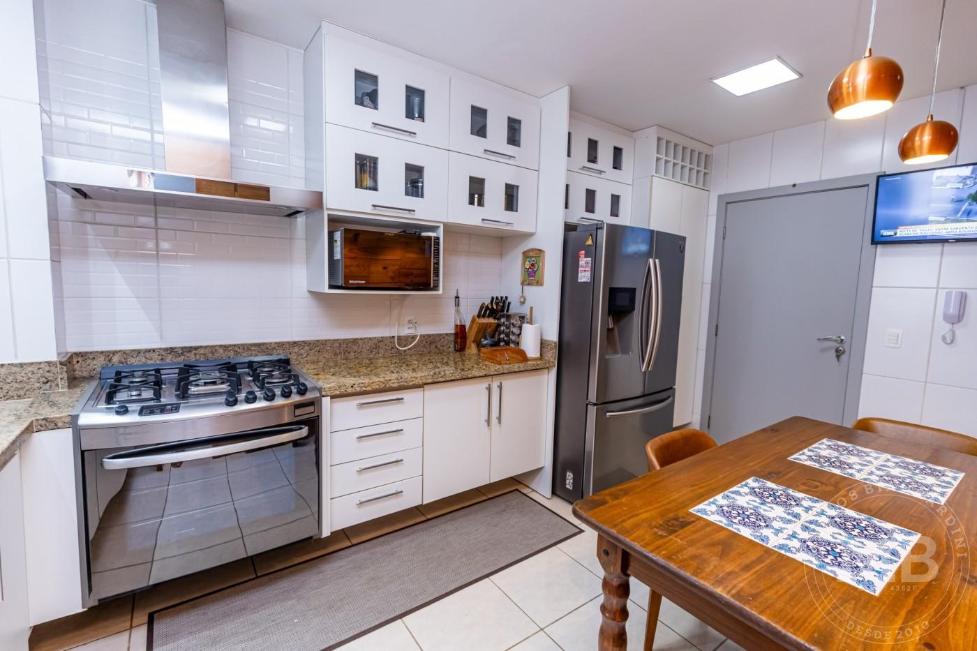 Apartamento, 3 quartos, 138 m² - Foto 32